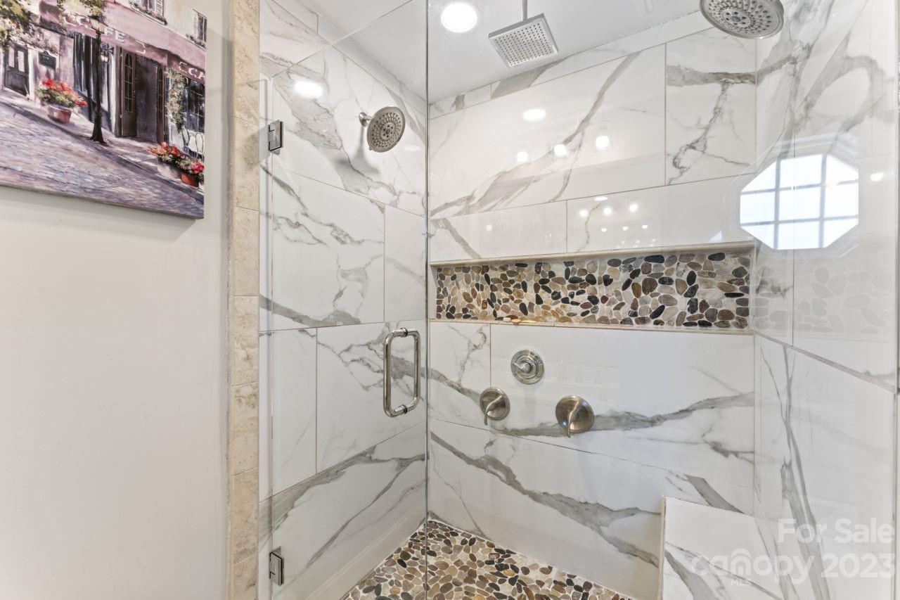 Riverwalk - Residential