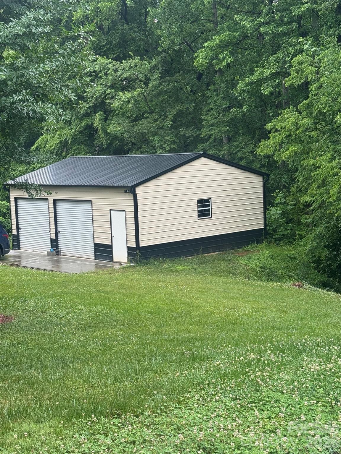 190 Meadow Glen Drive