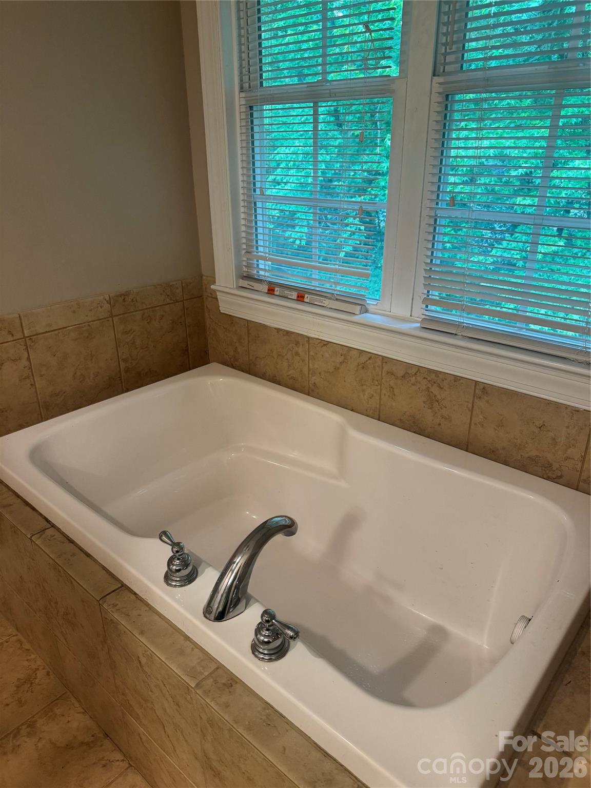 Meadow Glen - Residential