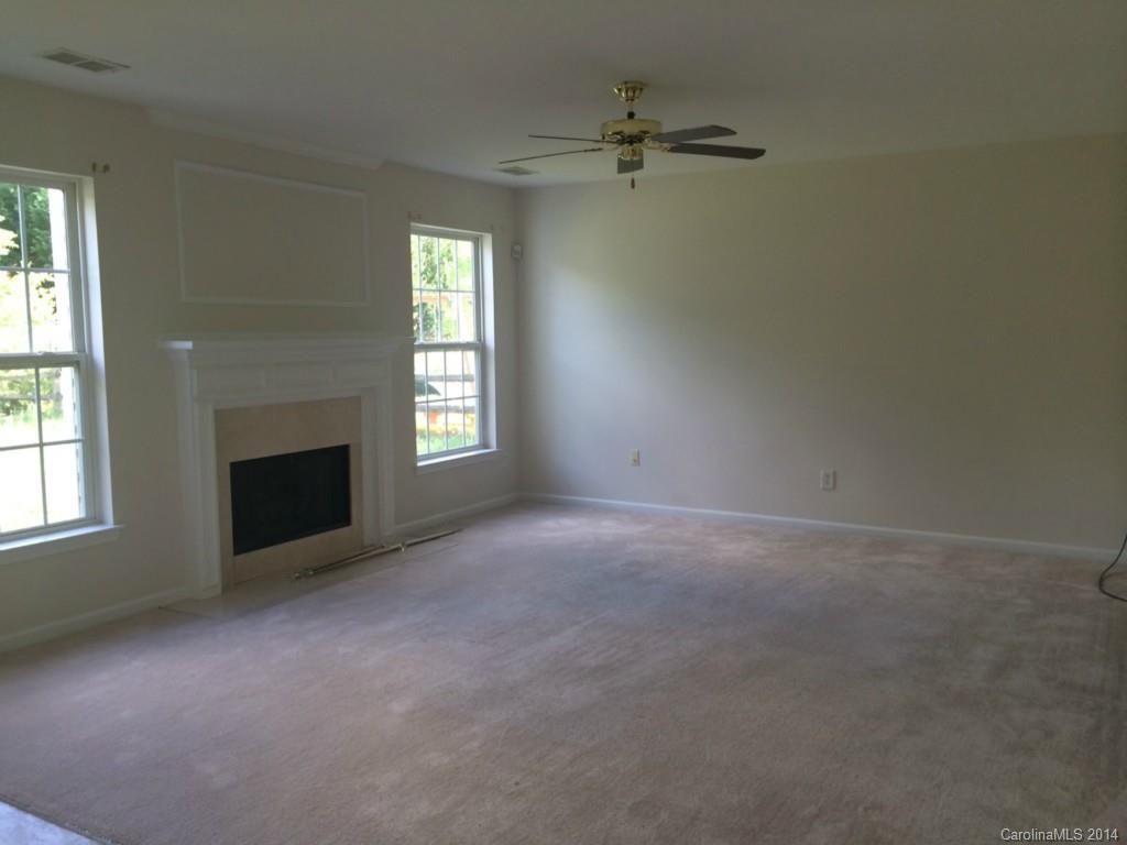 Rocky River Crossing - Residential