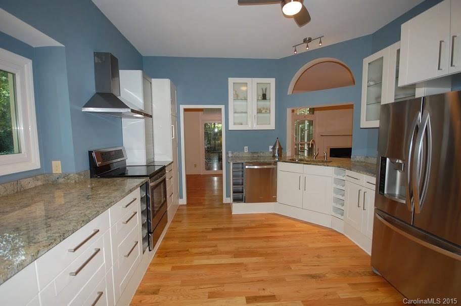 Tega Cay - Residential