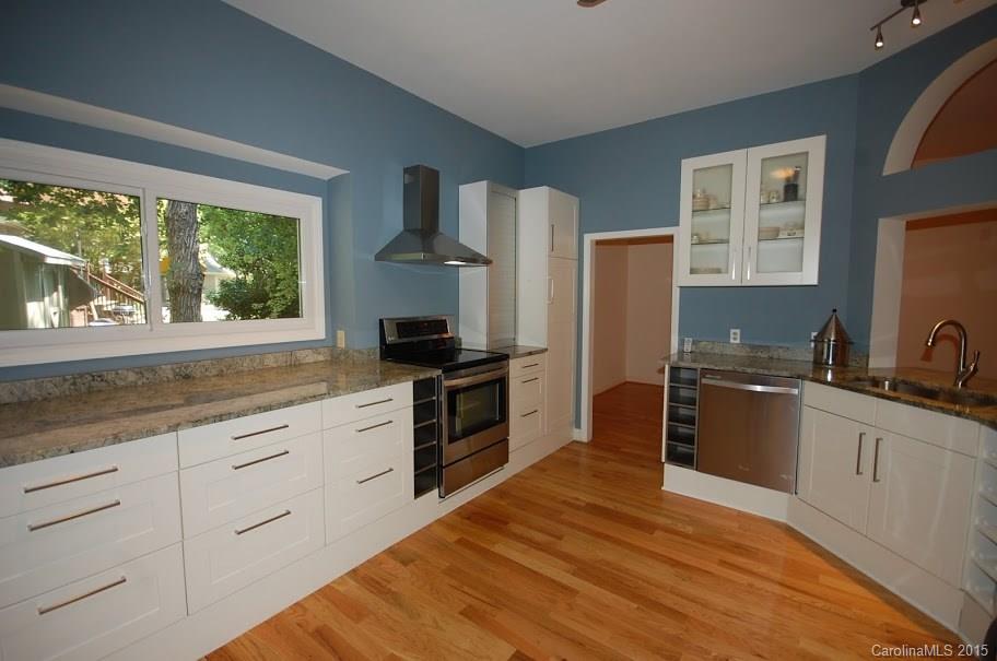 Tega Cay - Residential