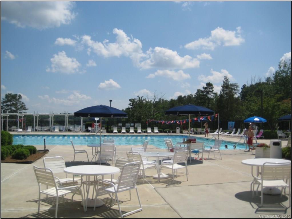 Tega Cay - Residential