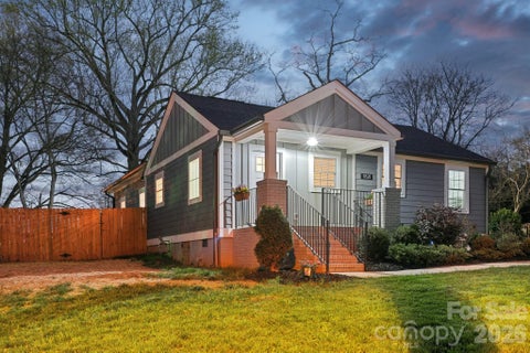 Photo of 1821 Garibaldi Avenue, Charlotte, NC 28208 (MLS # 4354837)