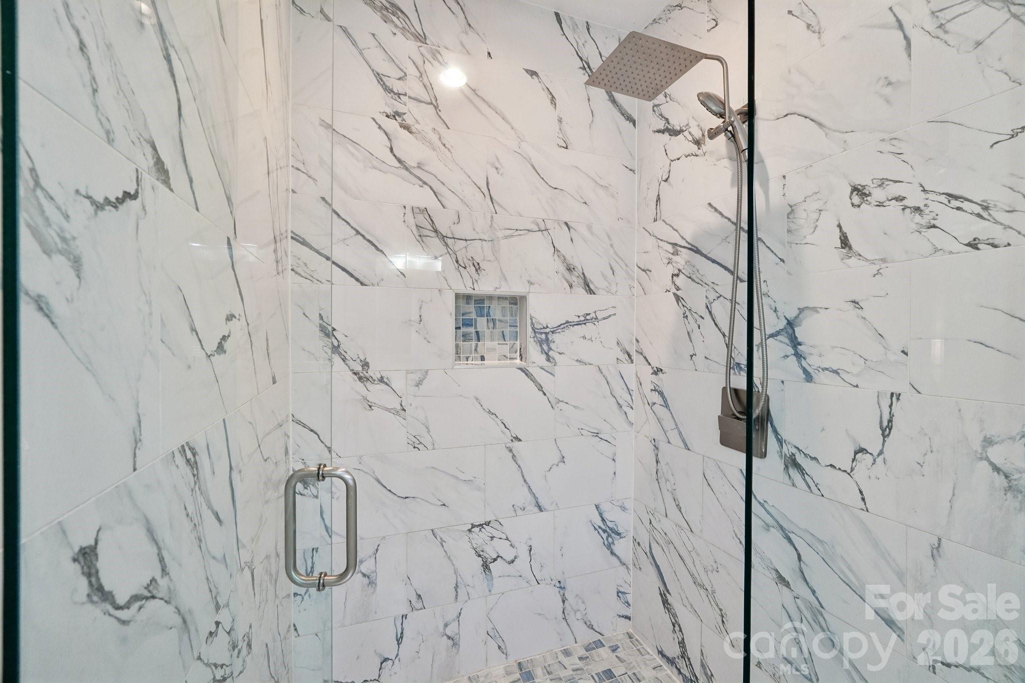 Camp Green - Residential