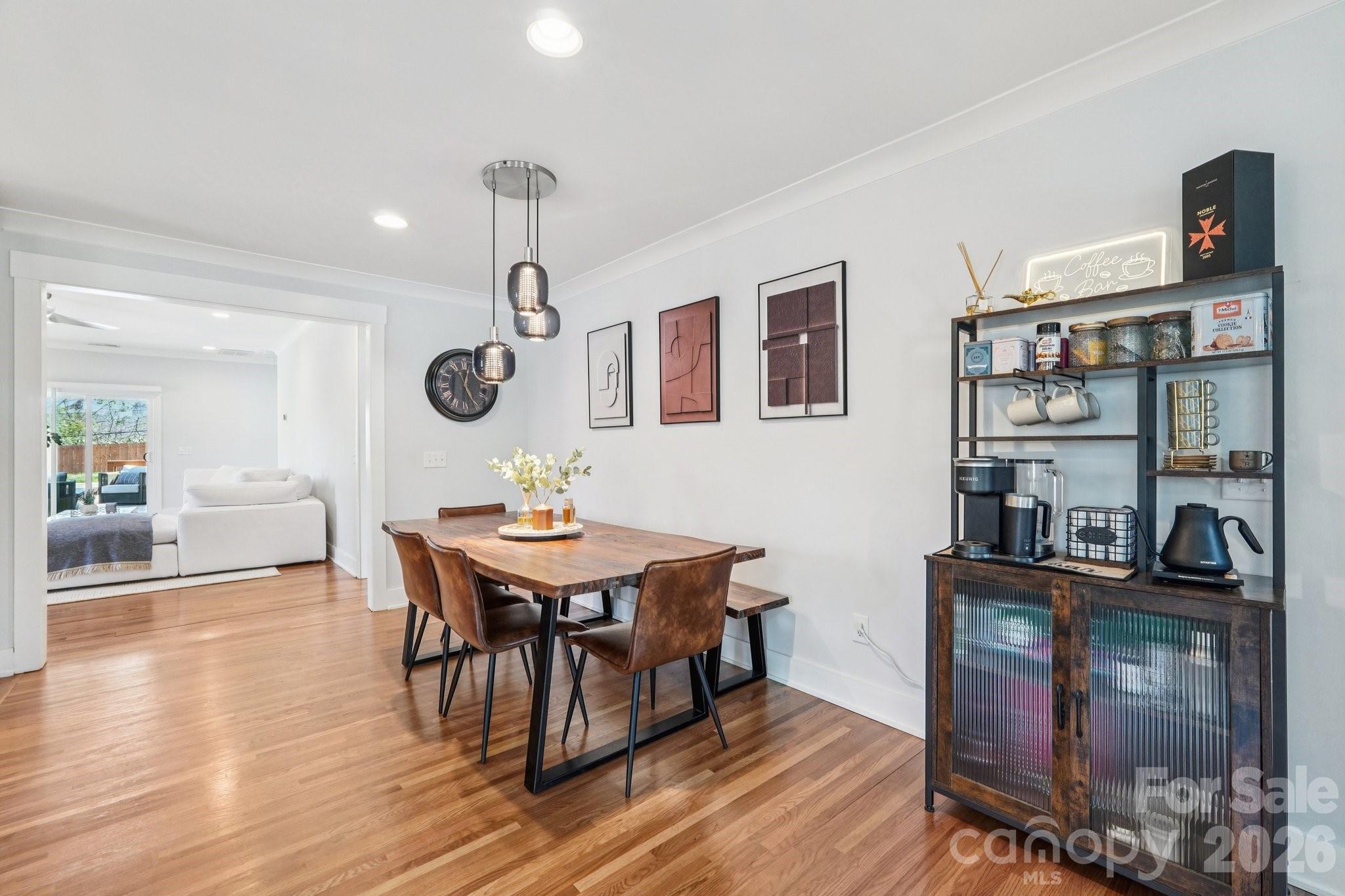 Camp Green - Residential