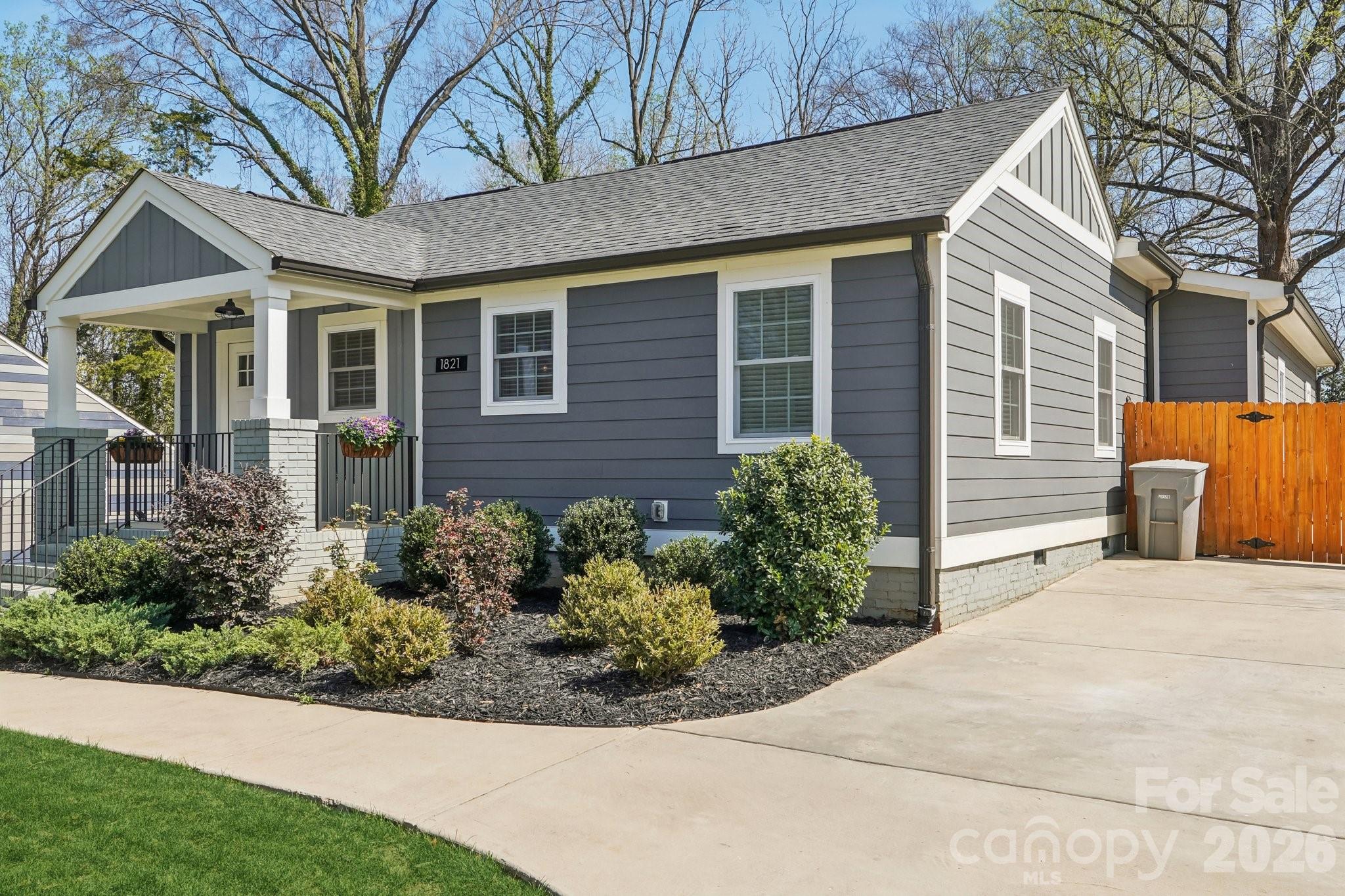 1821 Garibaldi Avenue