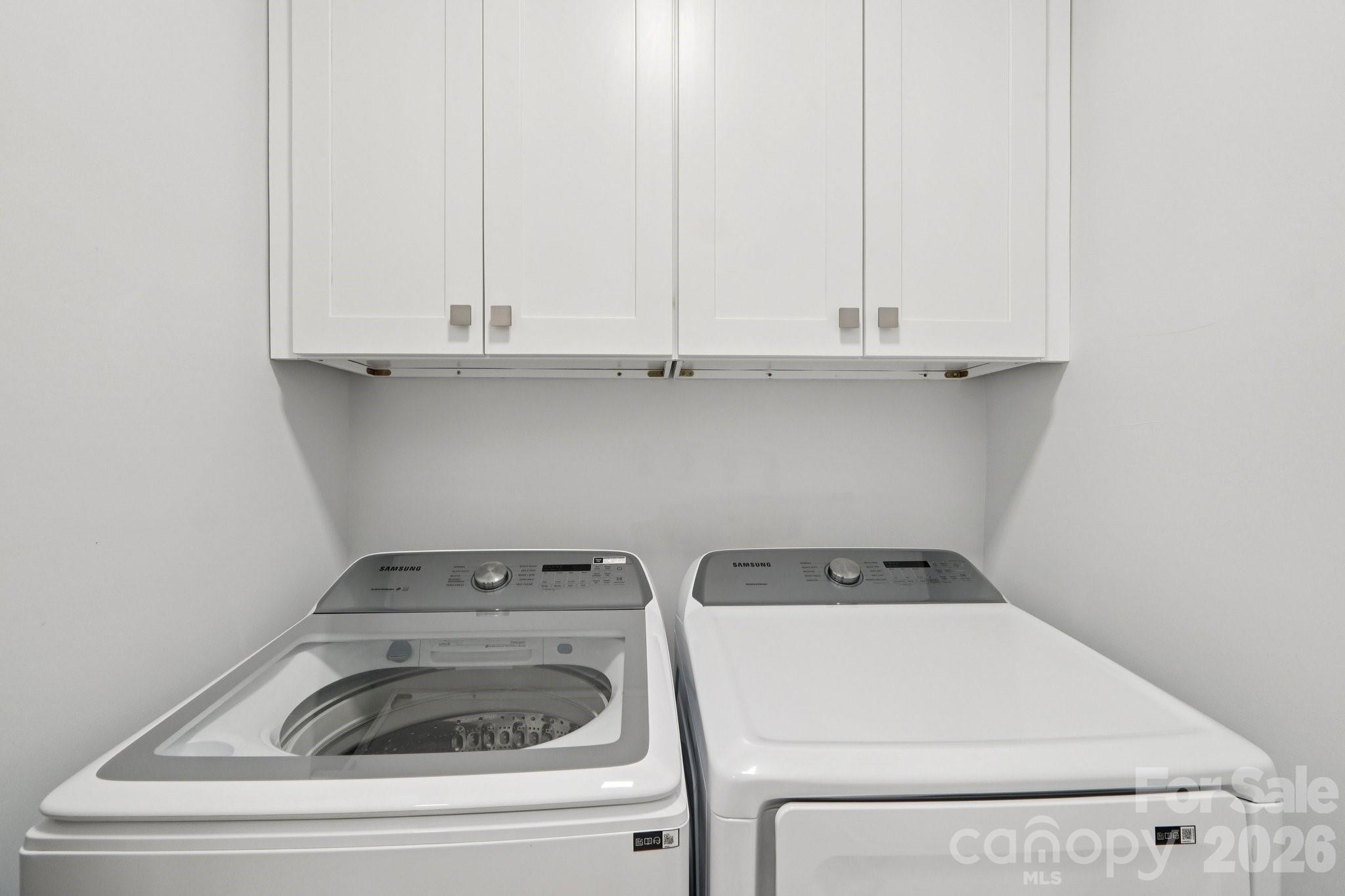 Camp Green - Residential