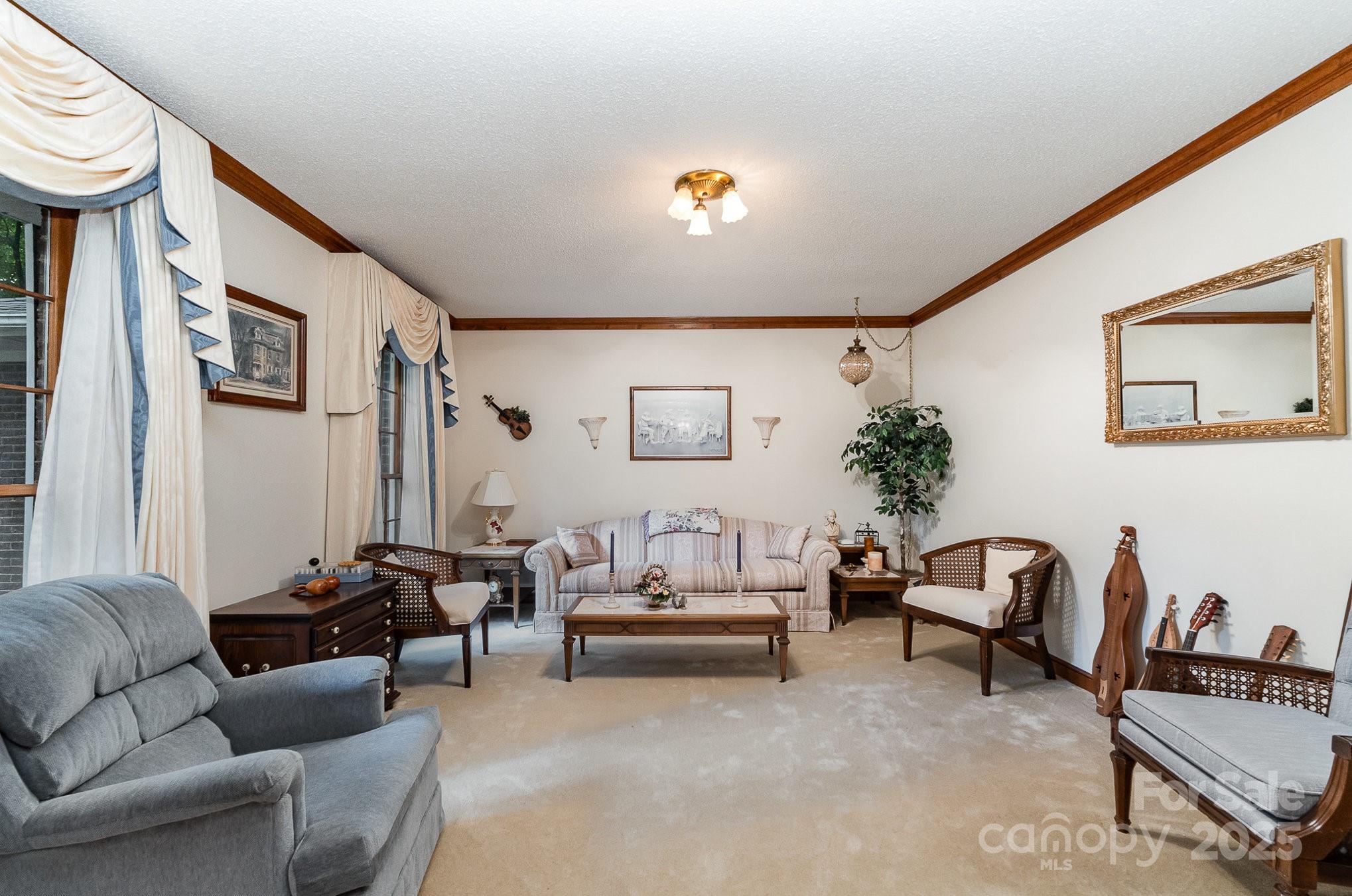 10004 Snowflake Court