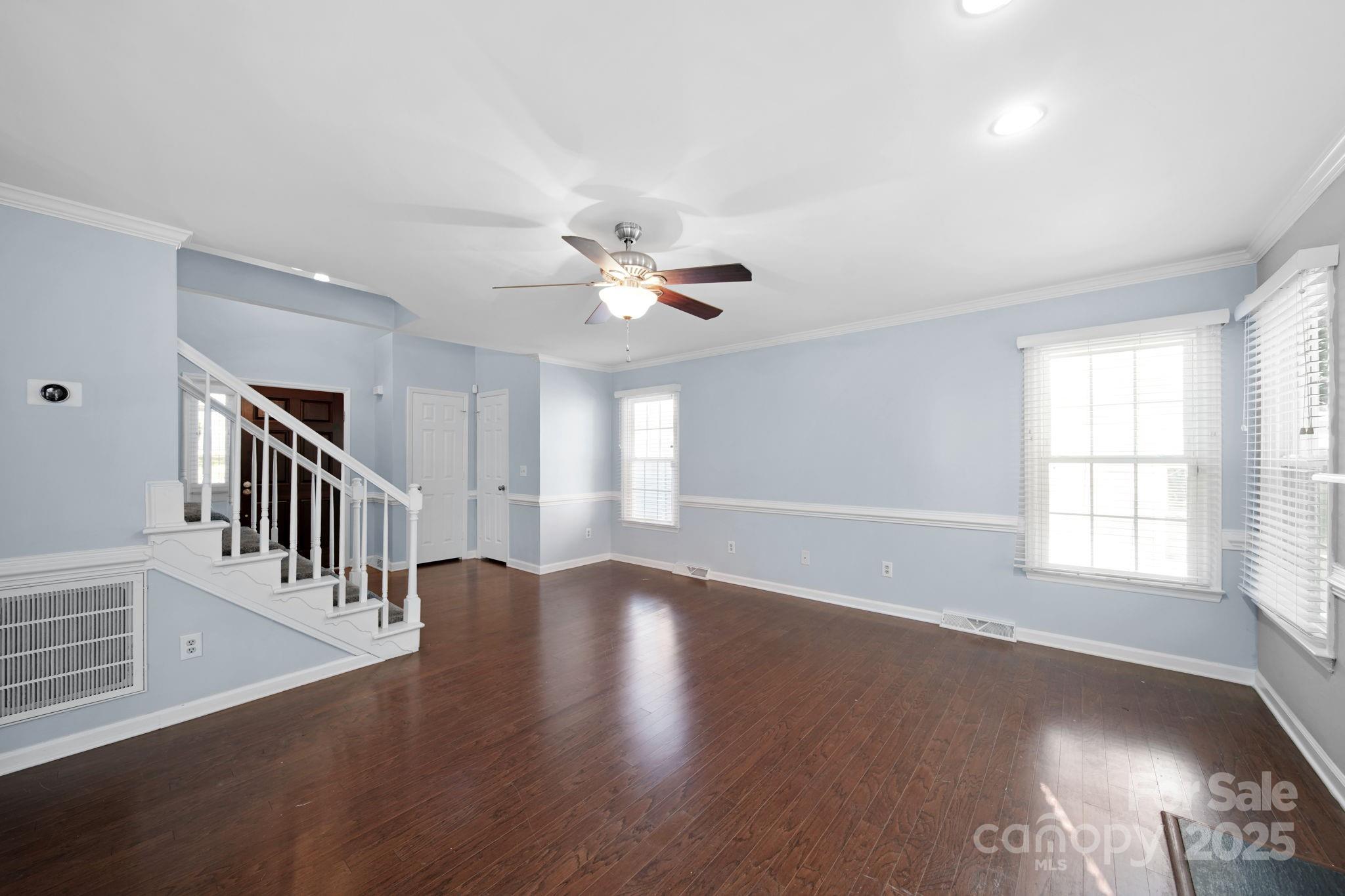 Davis Lake - Residential