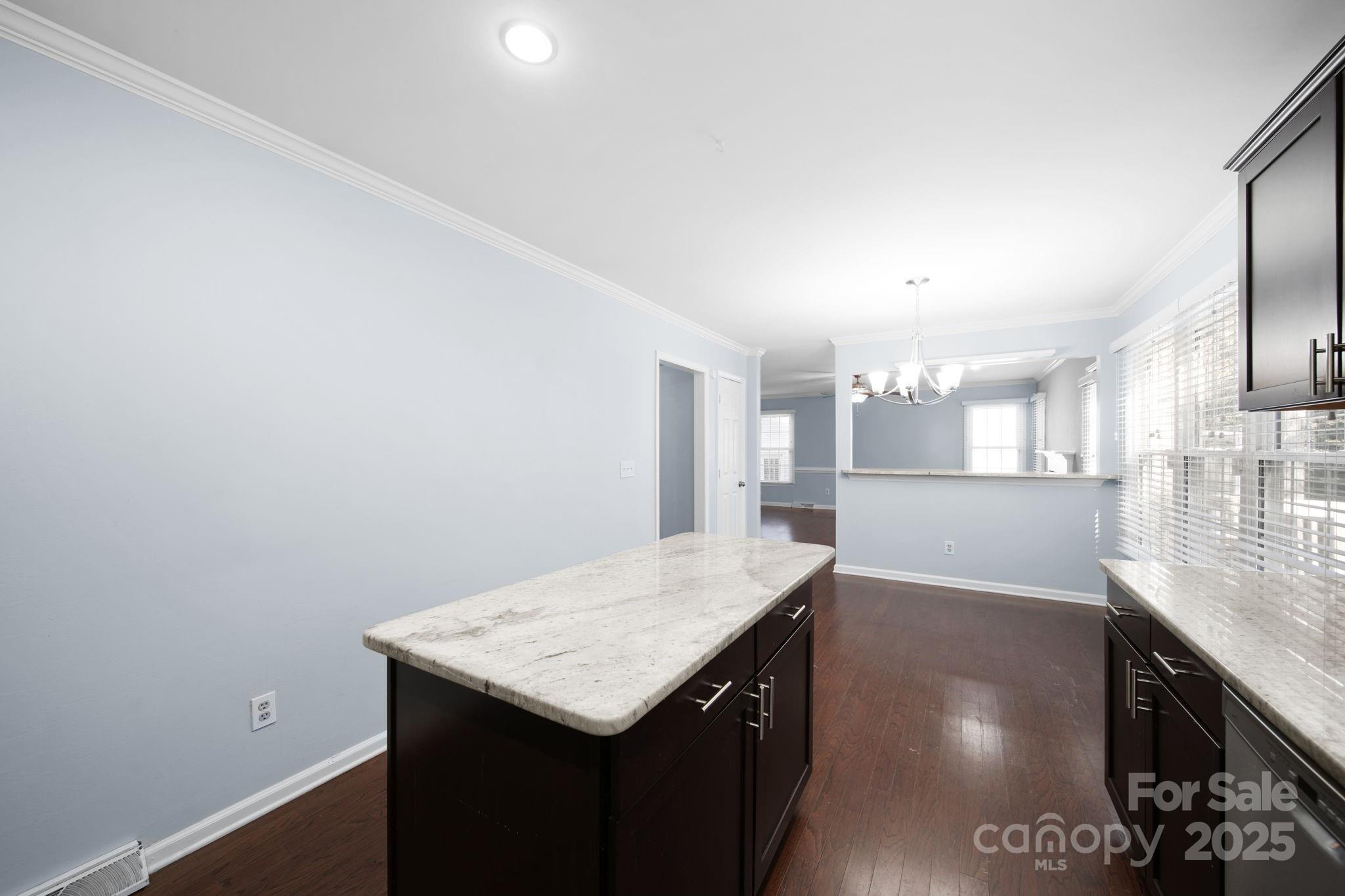 Davis Lake - Residential