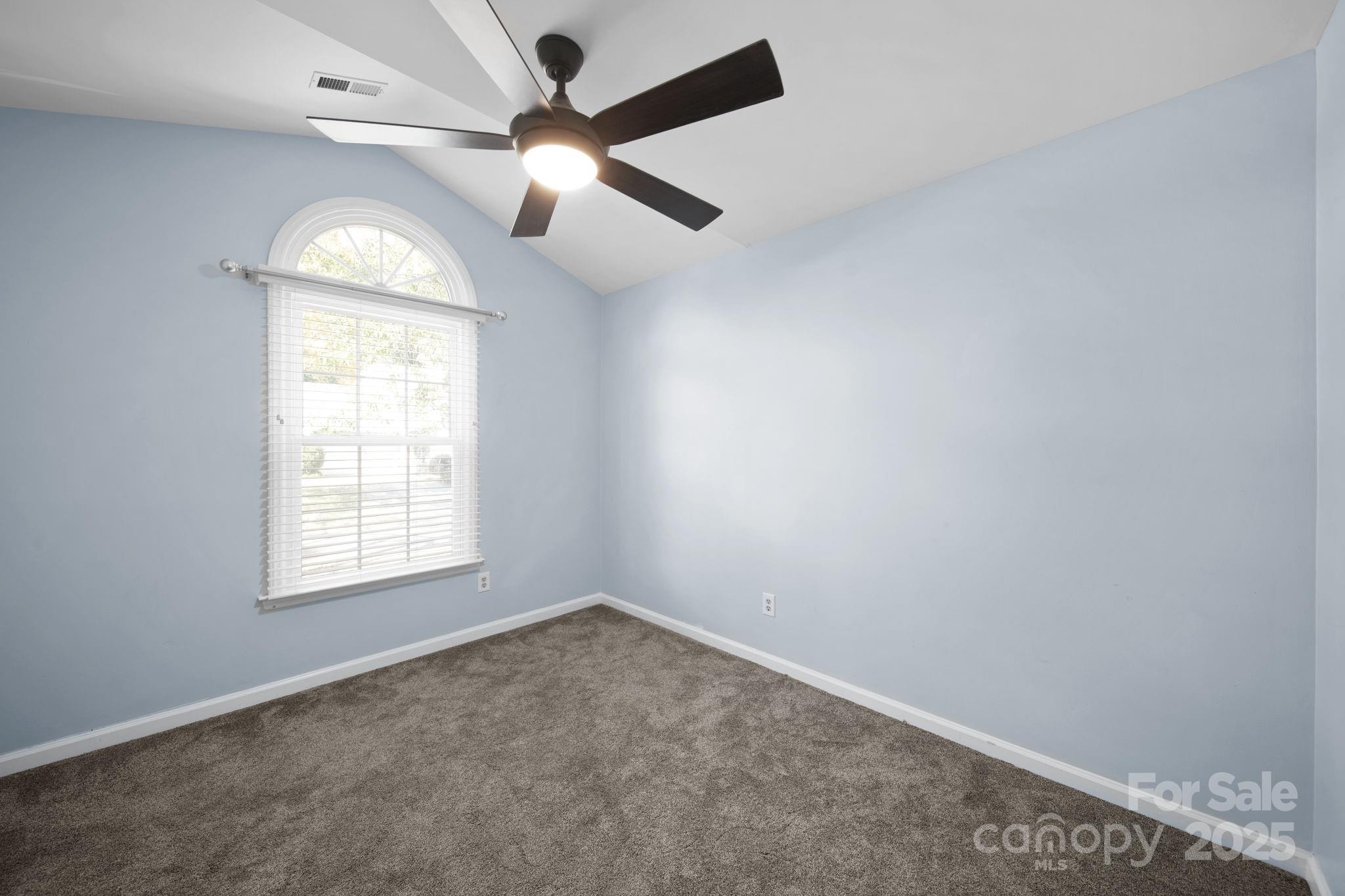 Davis Lake - Residential