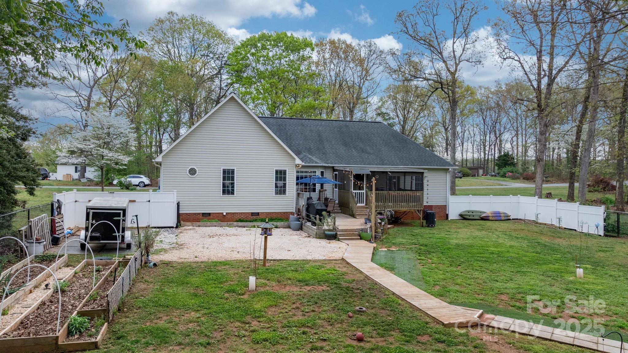 Oakcrest - Residential