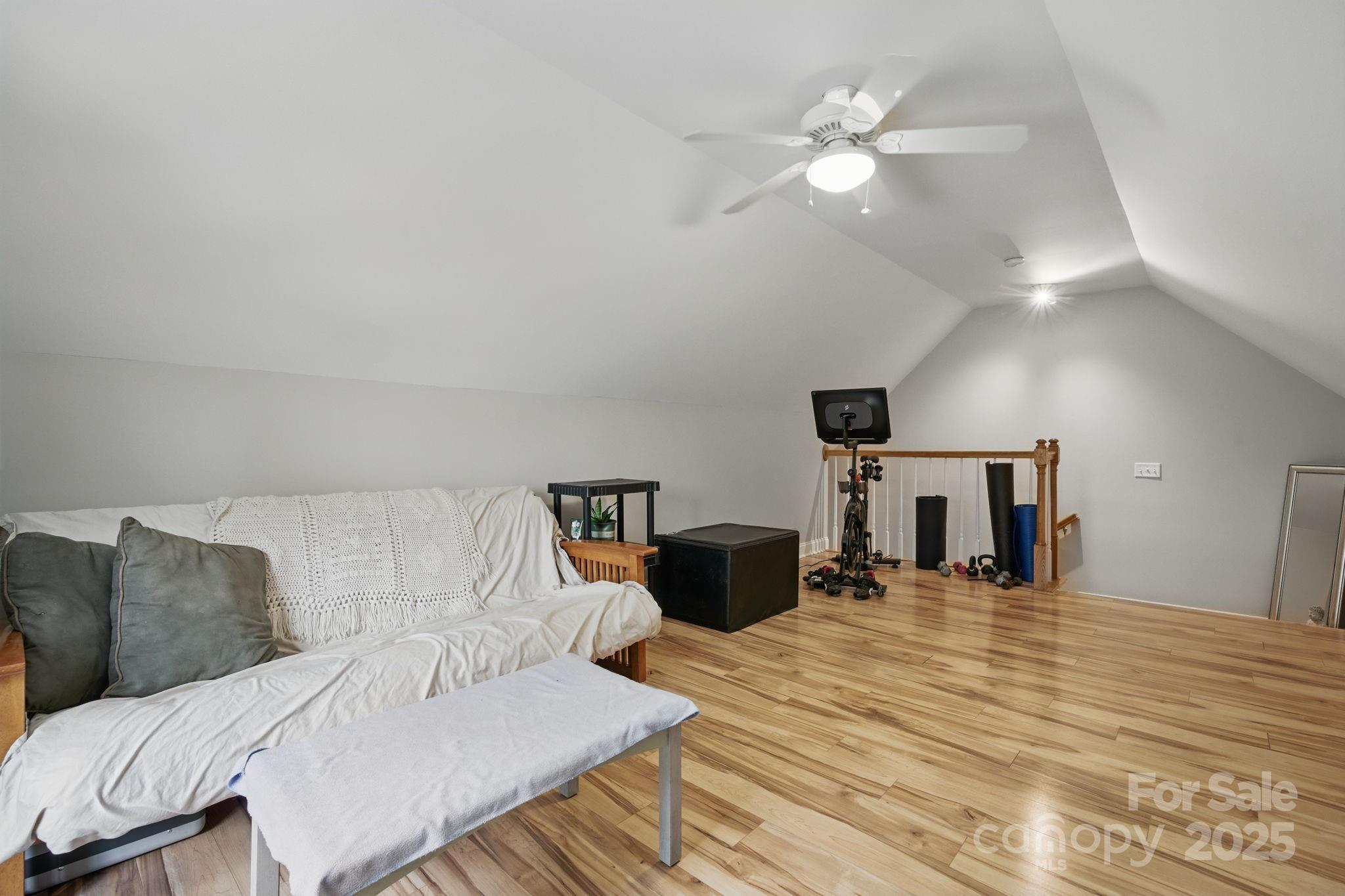 Oakcrest - Residential