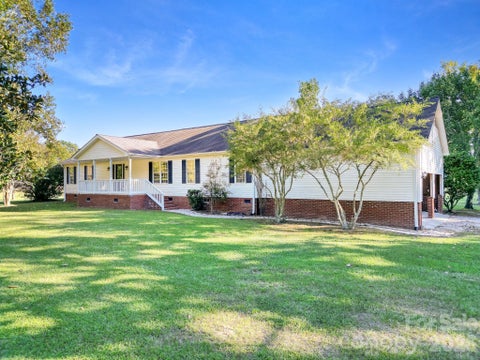 Photo of 2716 Camp Creek Road, Lancaster, SC 29720 (MLS # 4410898)