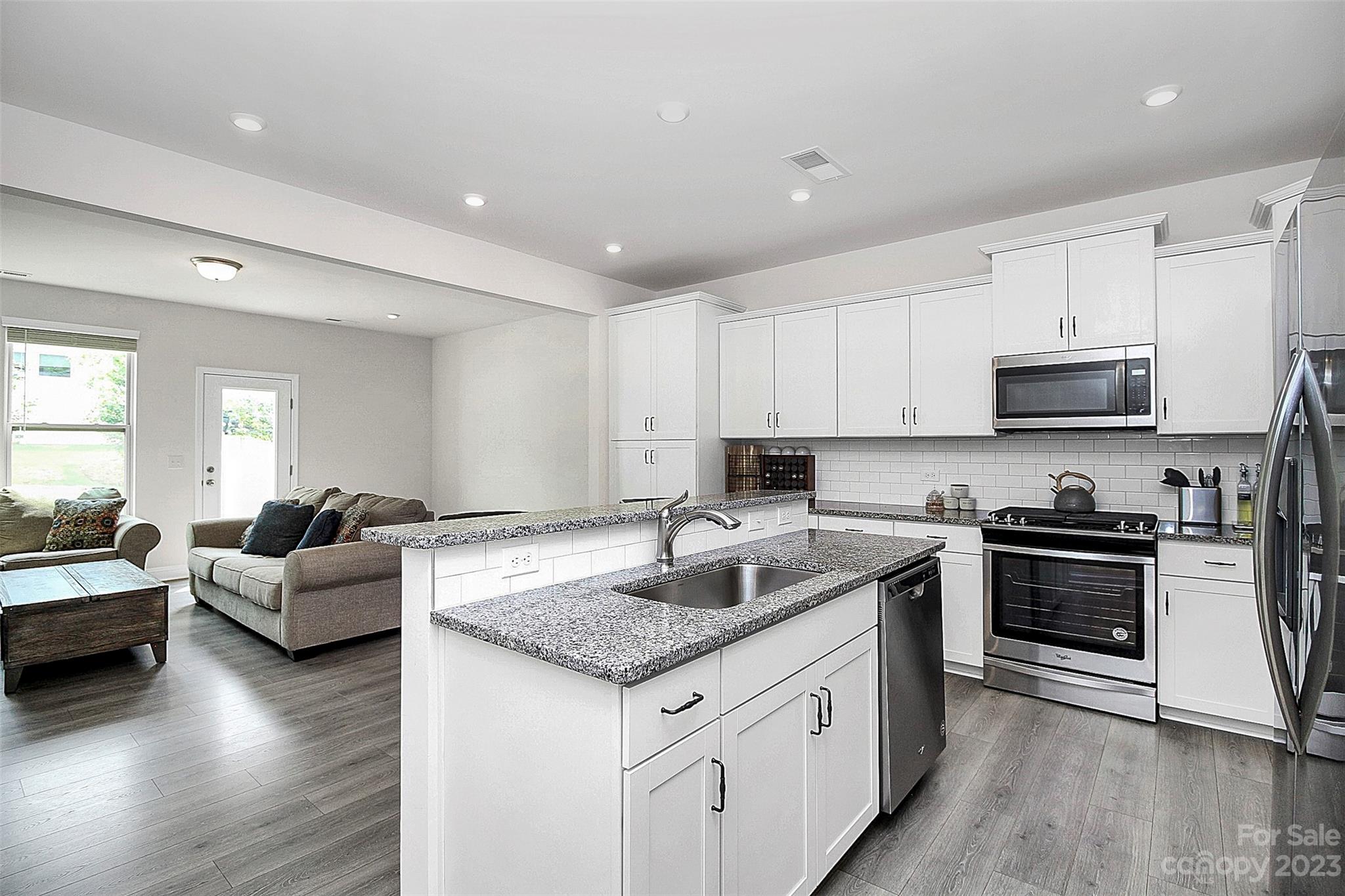 Paddlers Cove - Residential