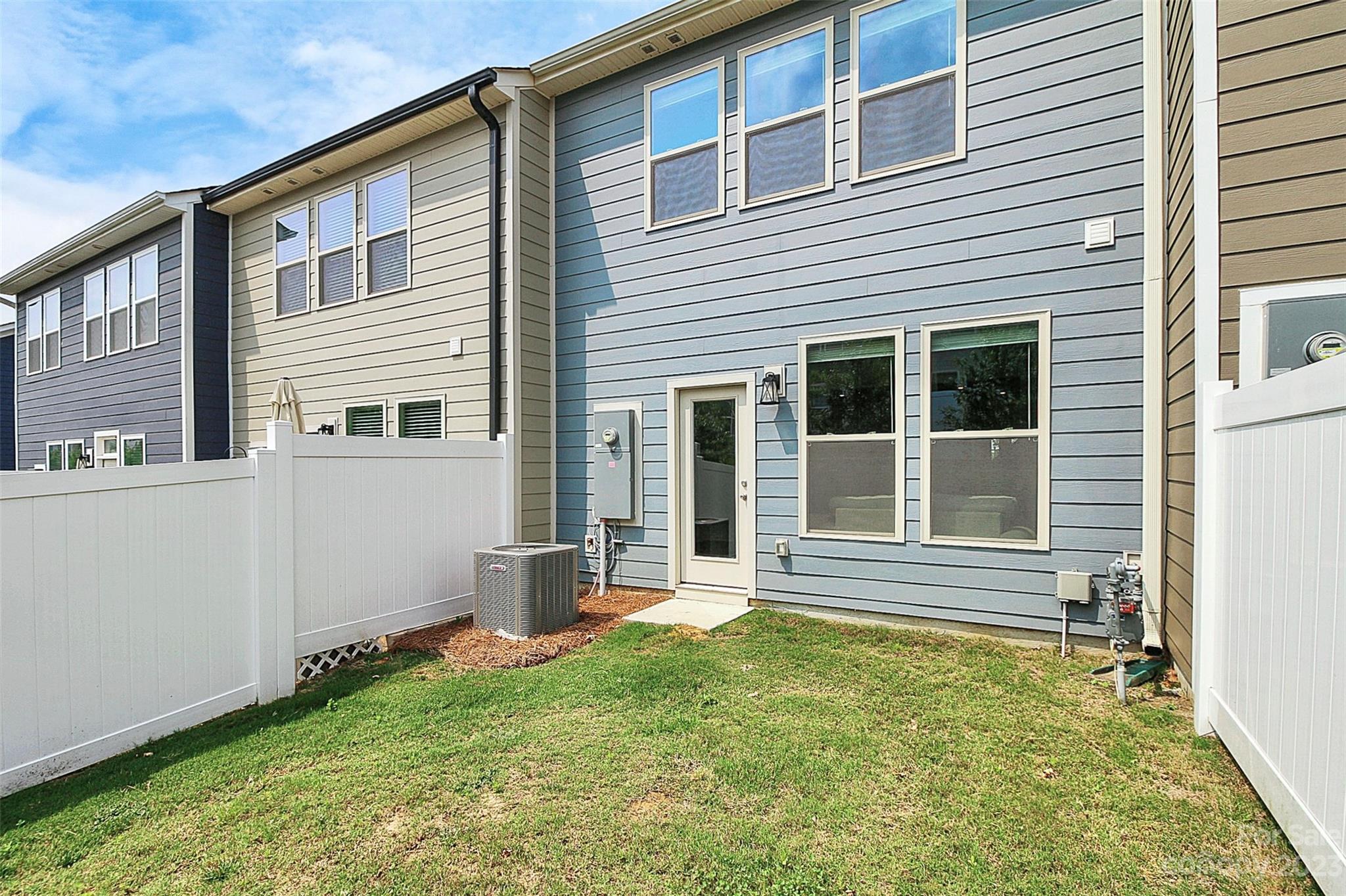 Paddlers Cove - Residential