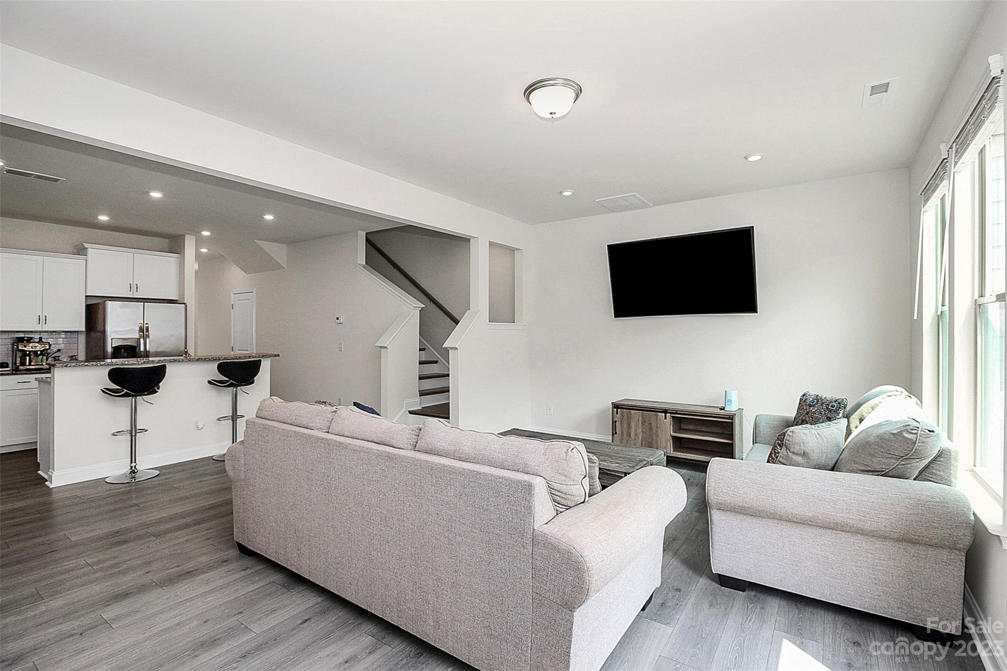 Paddlers Cove - Residential