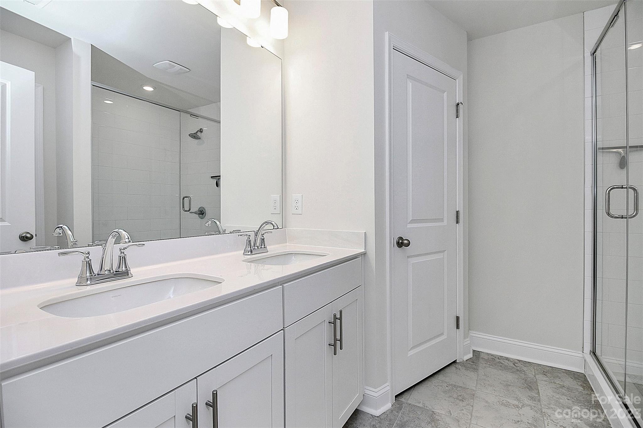 Paddlers Cove - Residential