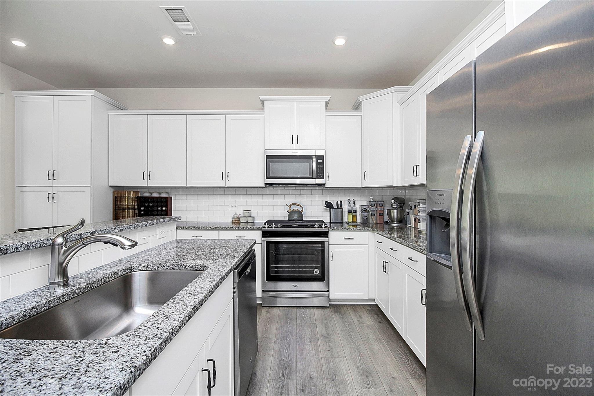 Paddlers Cove - Residential