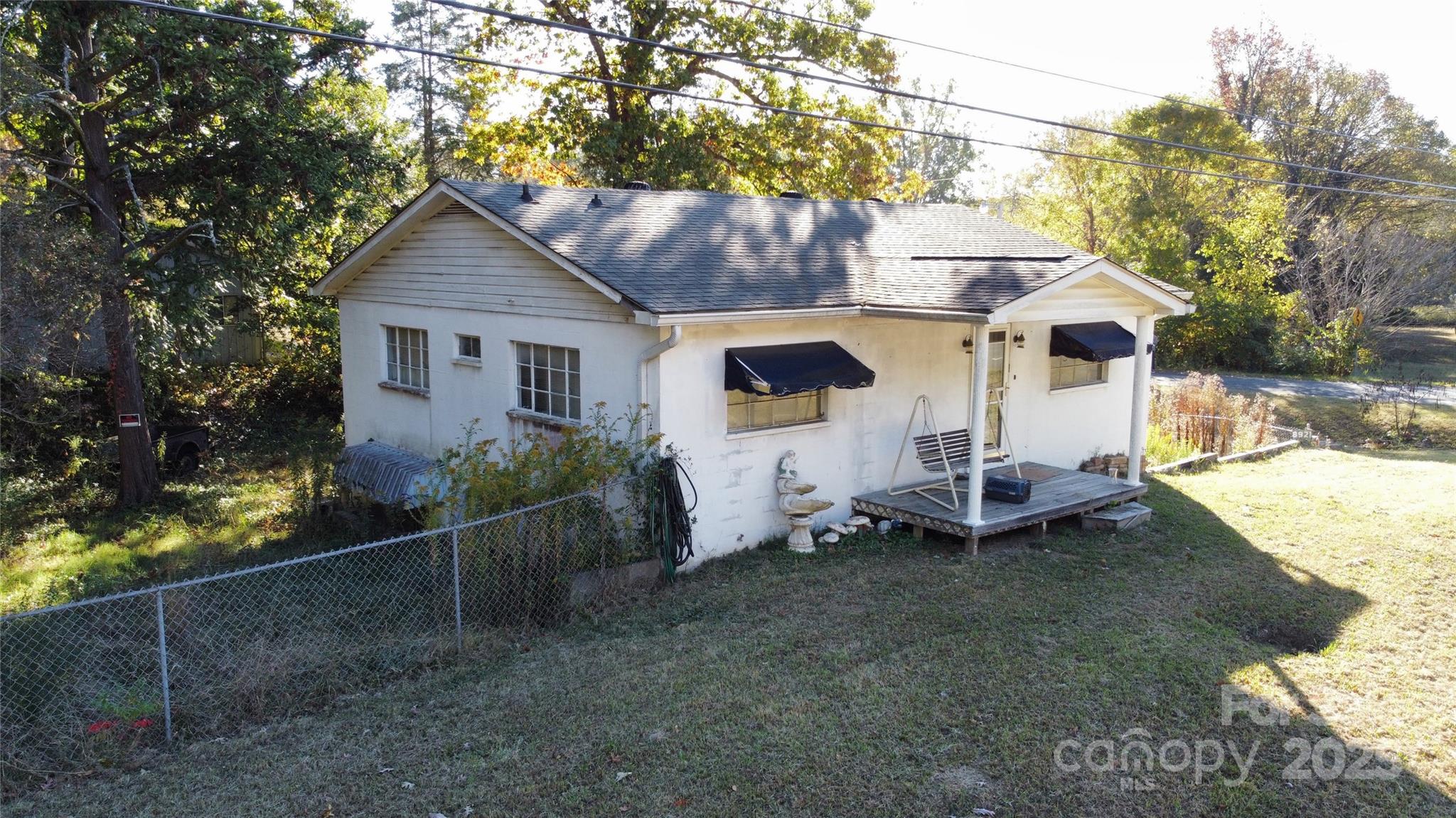 8921 Highway 601 Highway