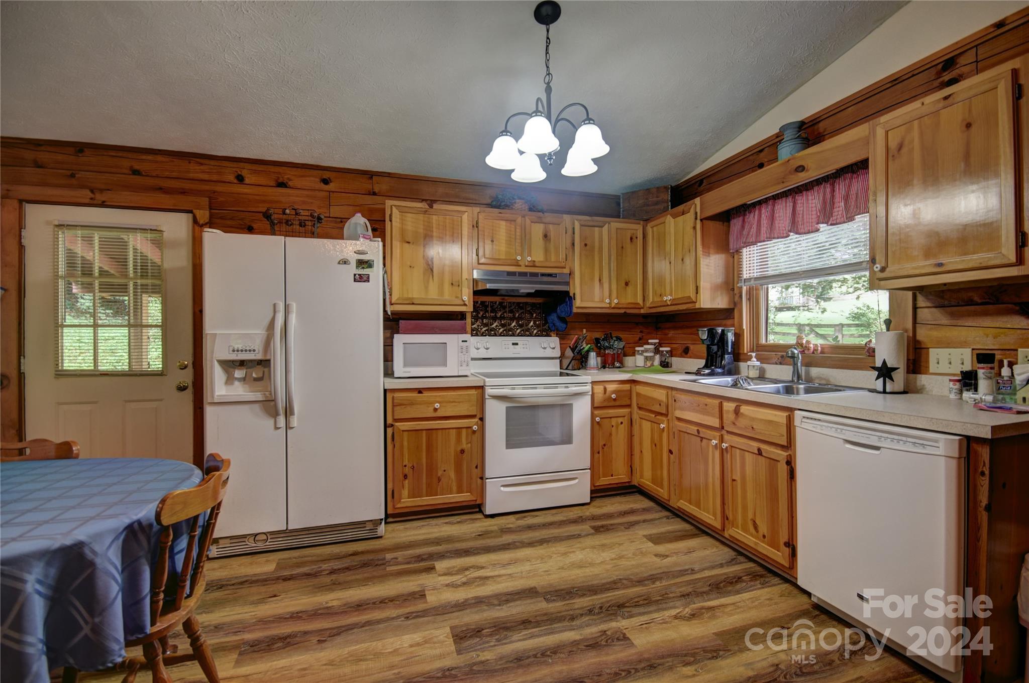 Cedarwood - Residential