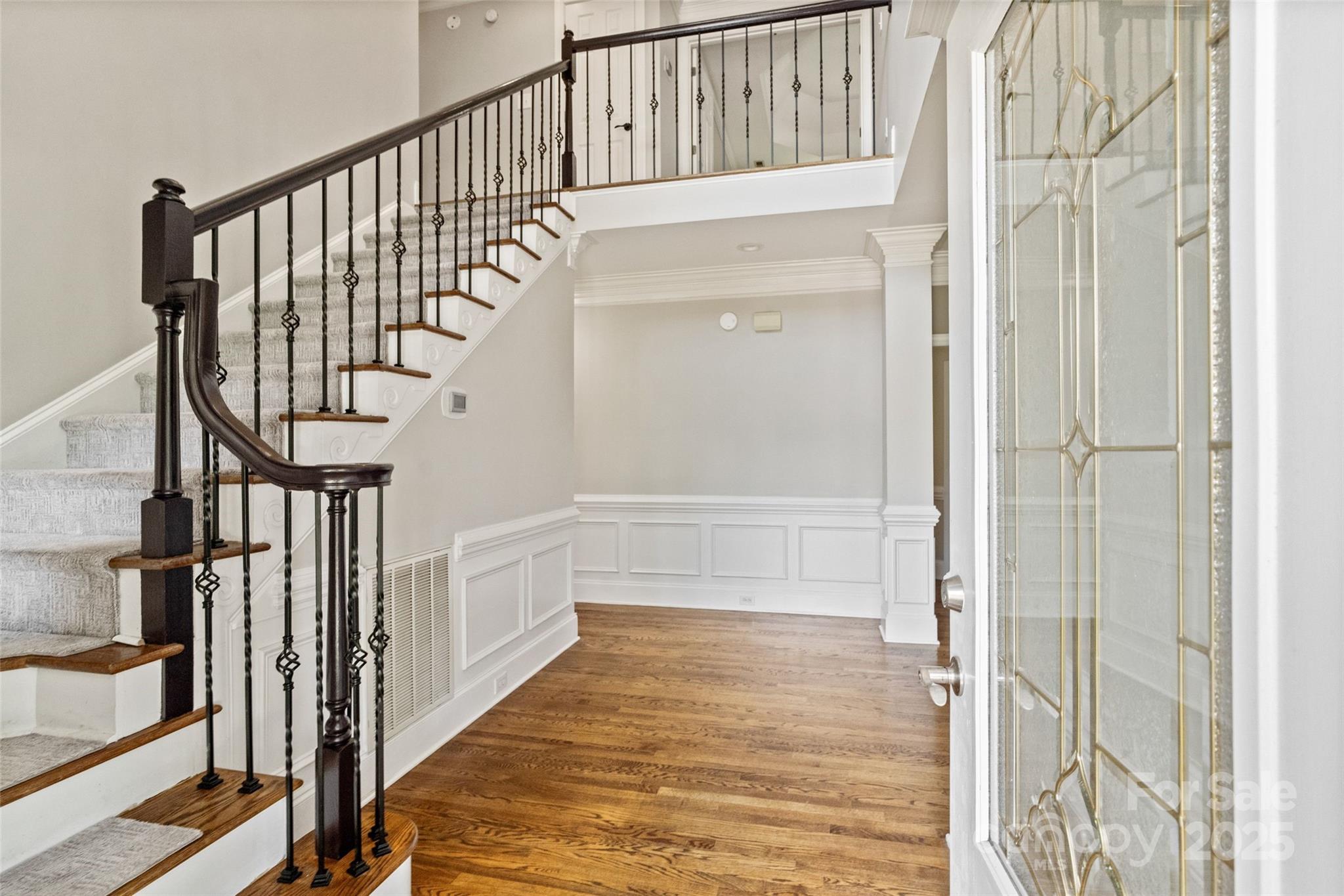 121 Canterbury Crossing