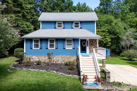 4711 Mountain Point Lane Charlotte NC 28216