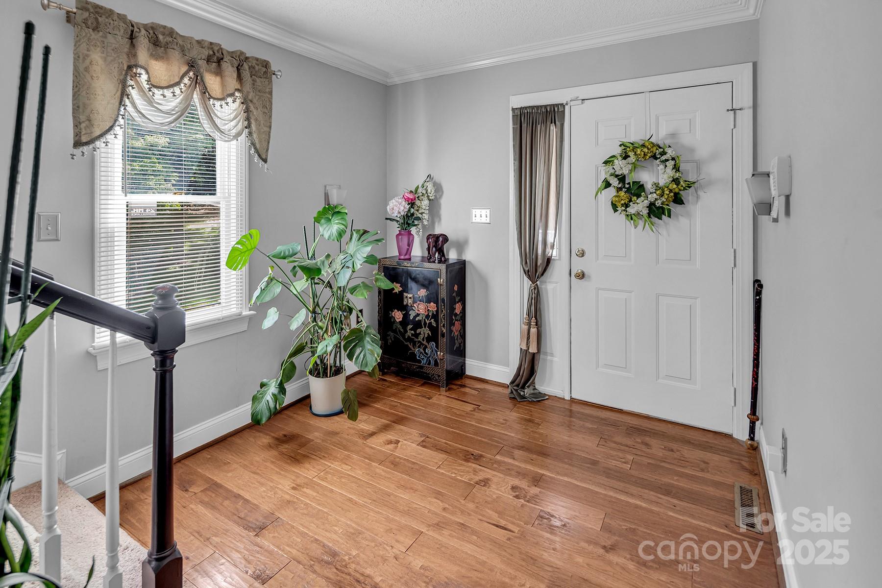 4711 Mountain Point Lane