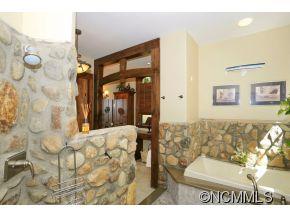 Laurel Ridge Country Club - Residential