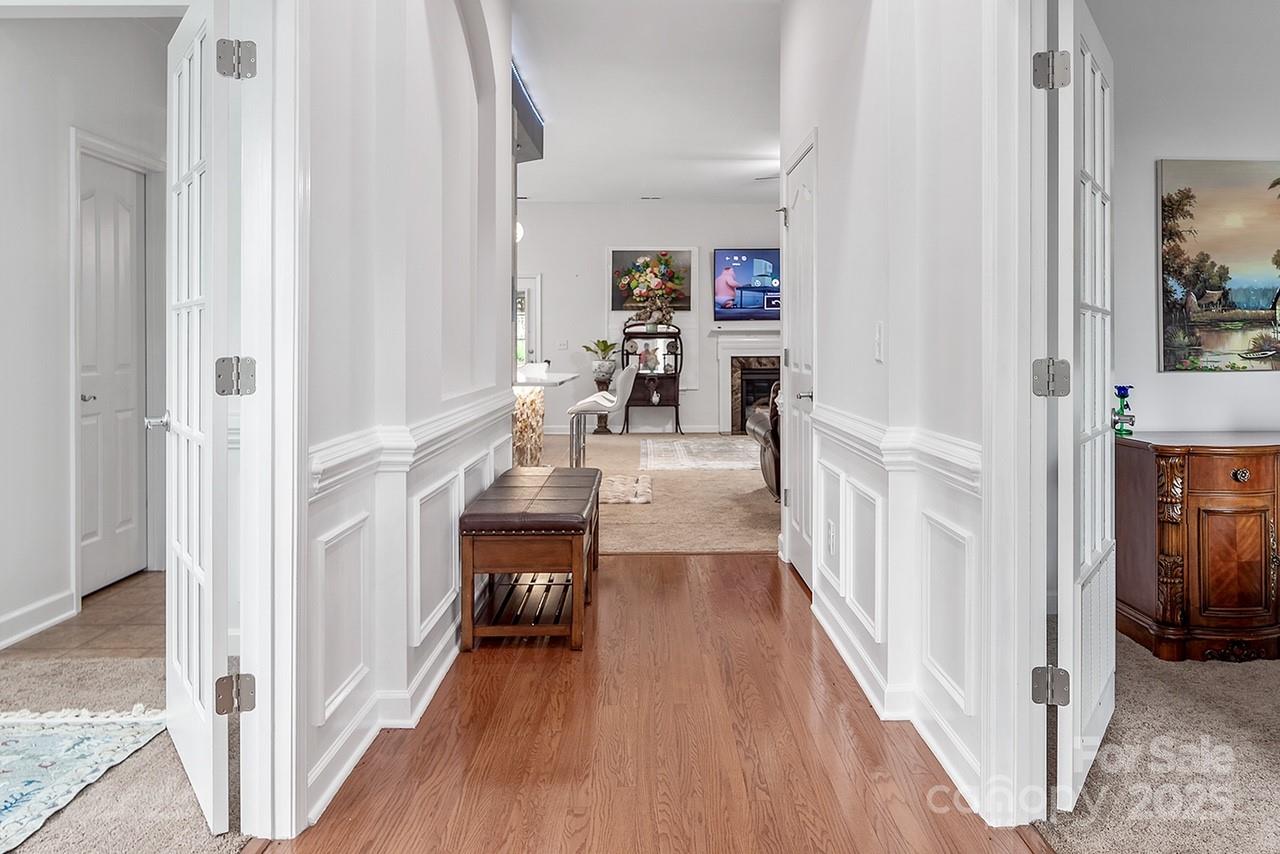 9879 Darby Creek Avenue NW