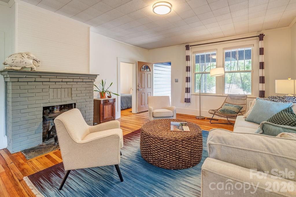 33 Green Oak Road
