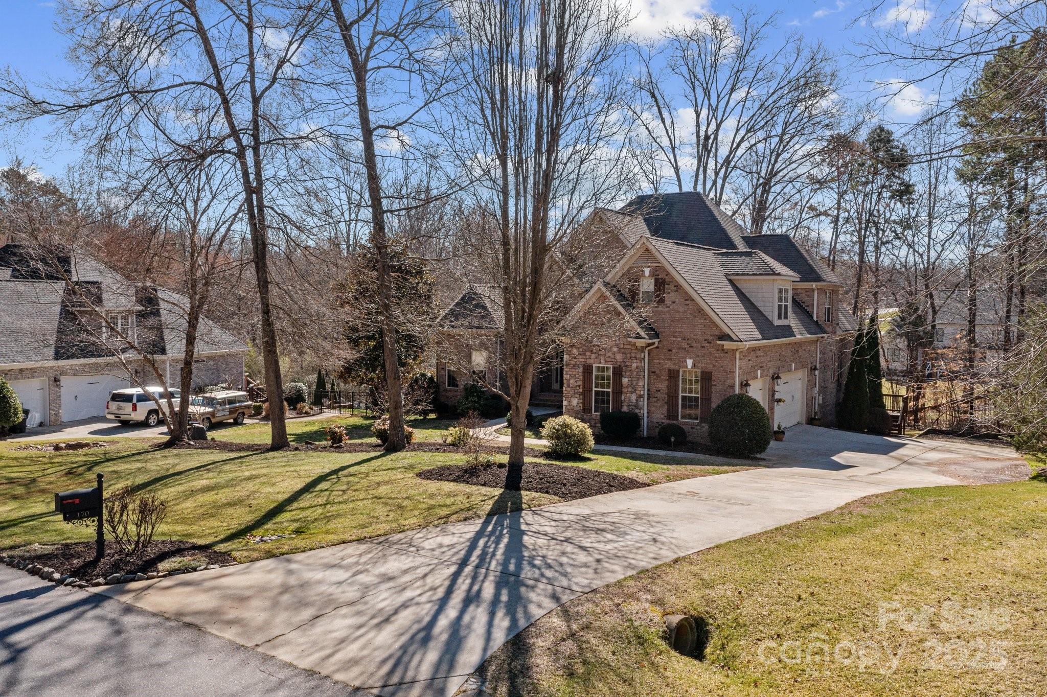 170 Anniston Way
