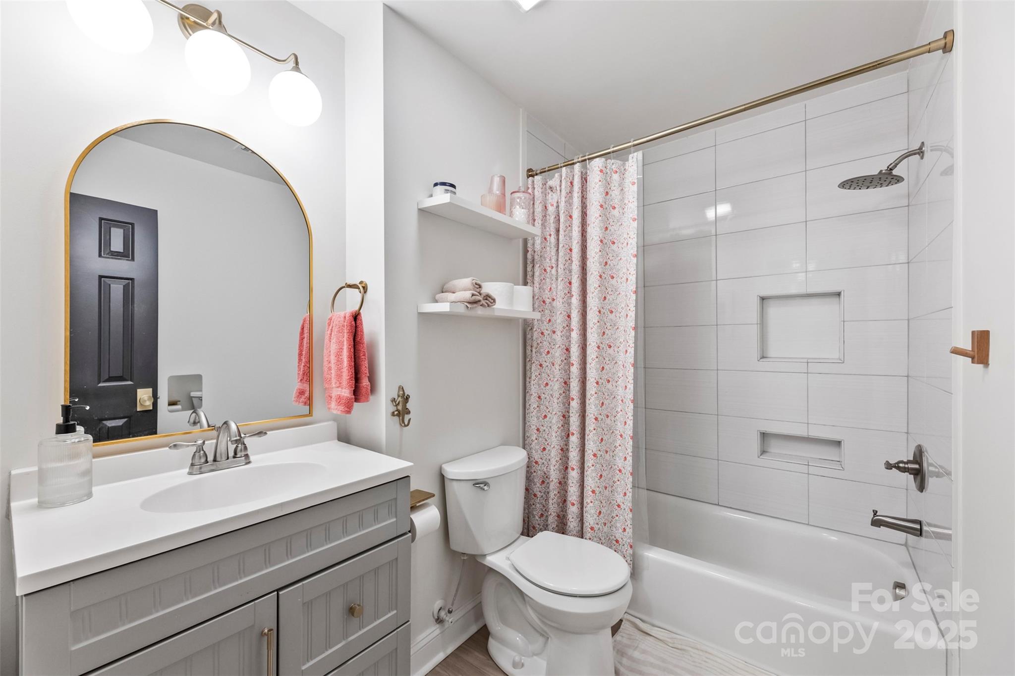 River Hills - Residential