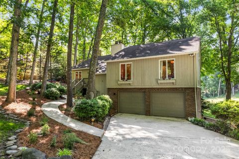 50 Honeysuckle Woods Lake Wylie SC 29710
