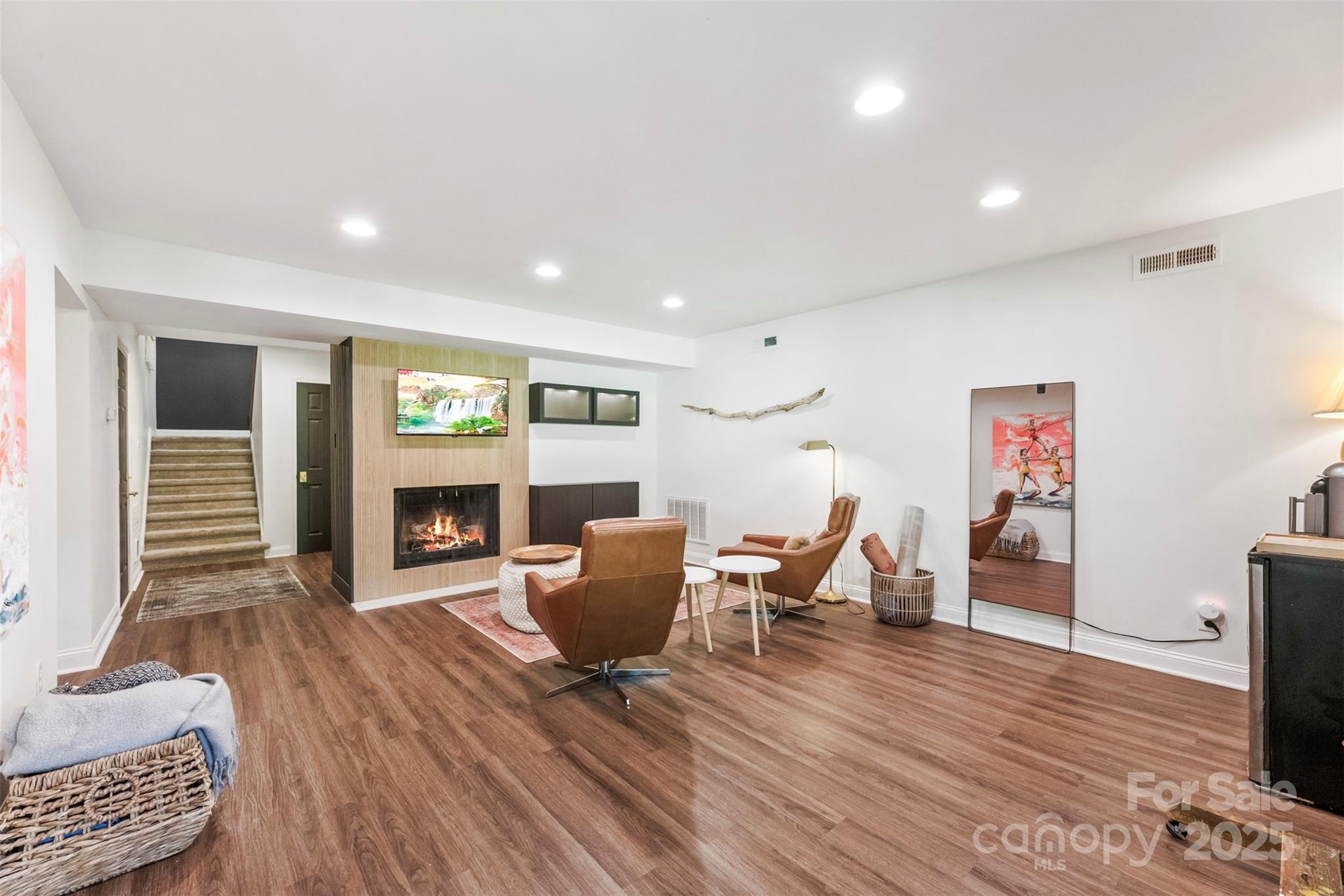 River Hills - Residential