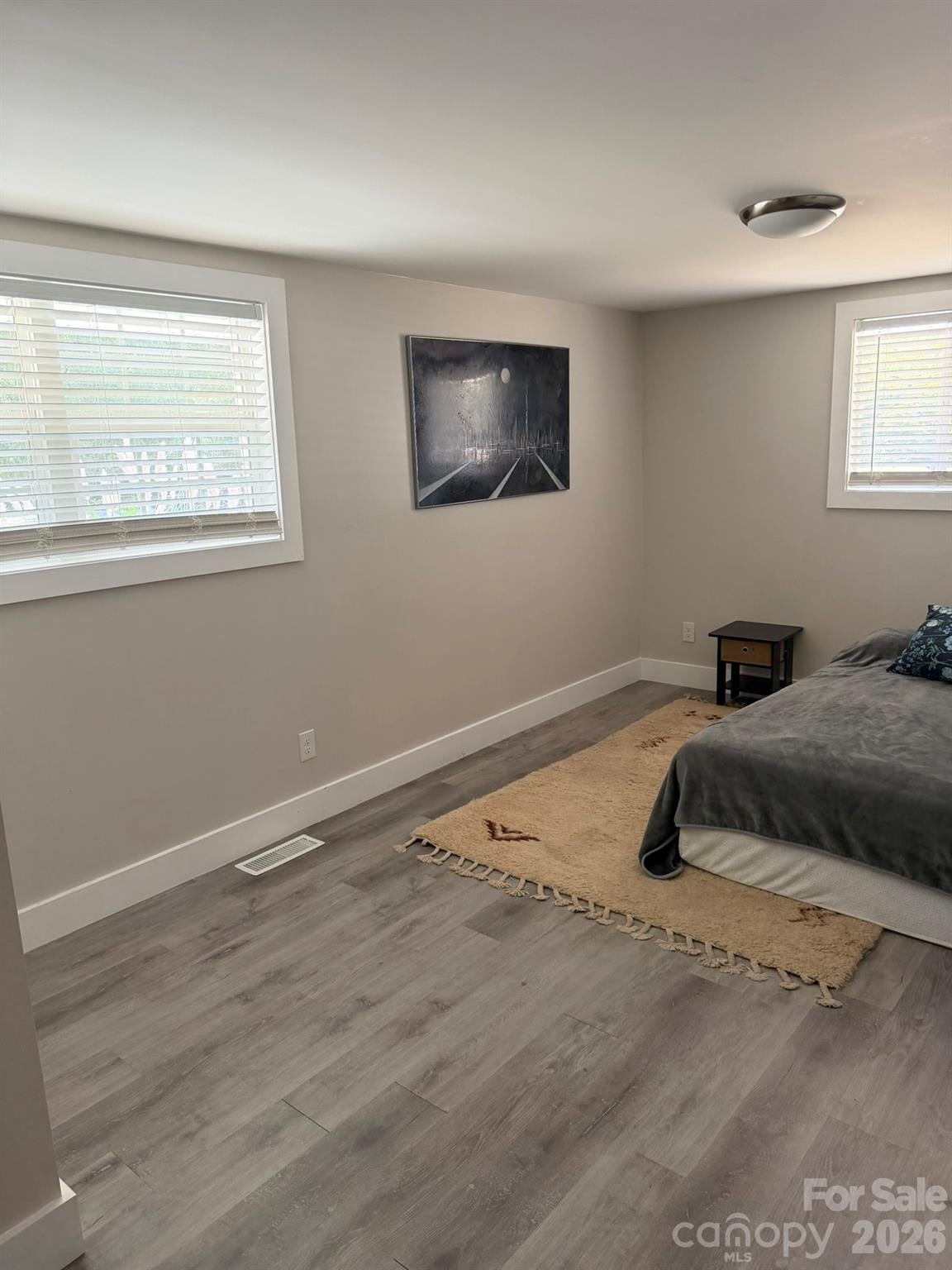 1405 Lakeview Drive