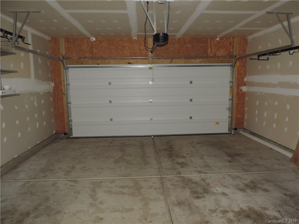 The Pointe at St Andrews - Residential Lease