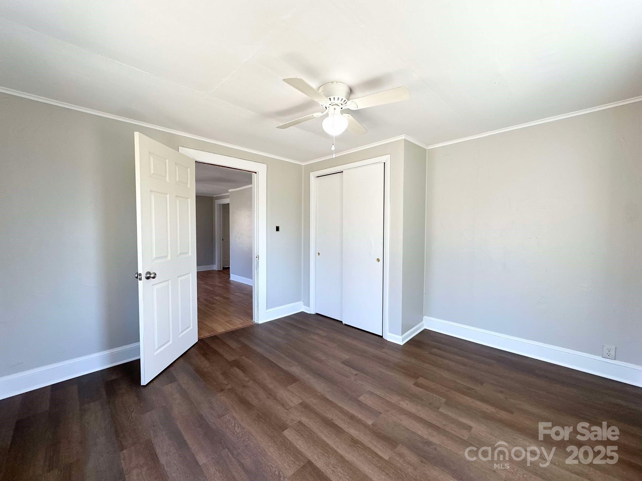 Lenoir, North Carolina 28645, United States, 2 Bedrooms Bedrooms, ,1 BathroomBathrooms,Residential,Under Contract,91293