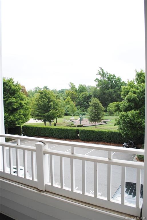 Oakhurst - Residential