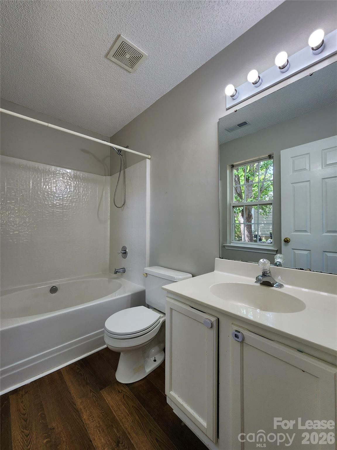 Kerry Greens - Residential Lease