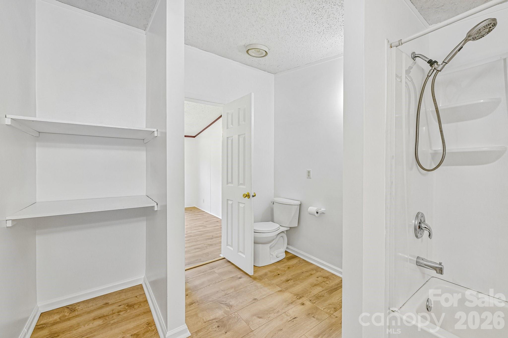 Travis Acres - Residential