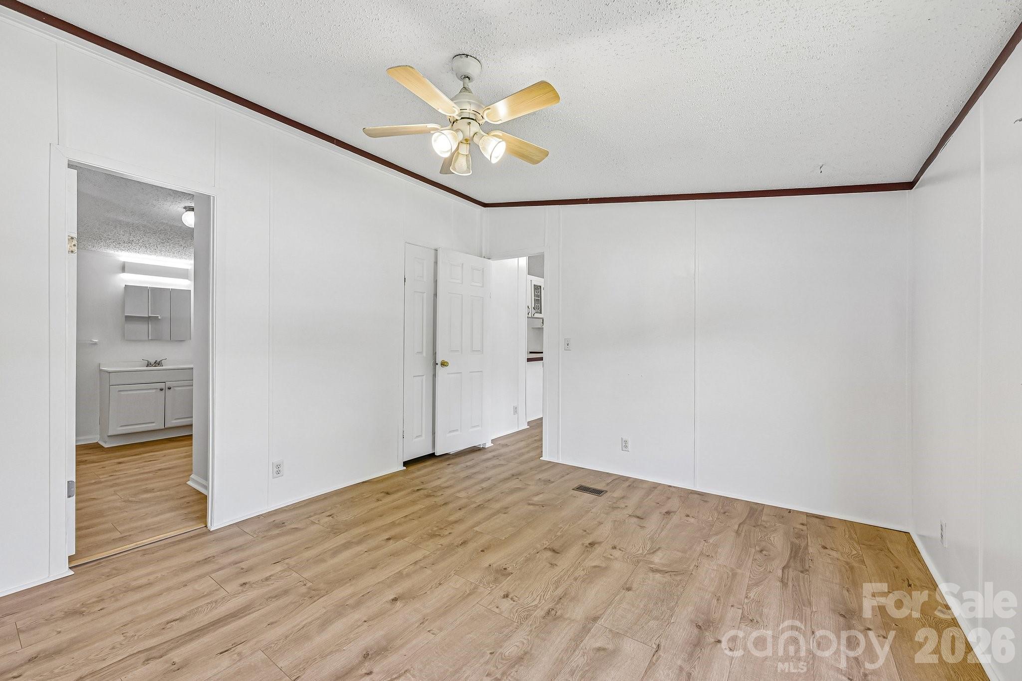 Travis Acres - Residential