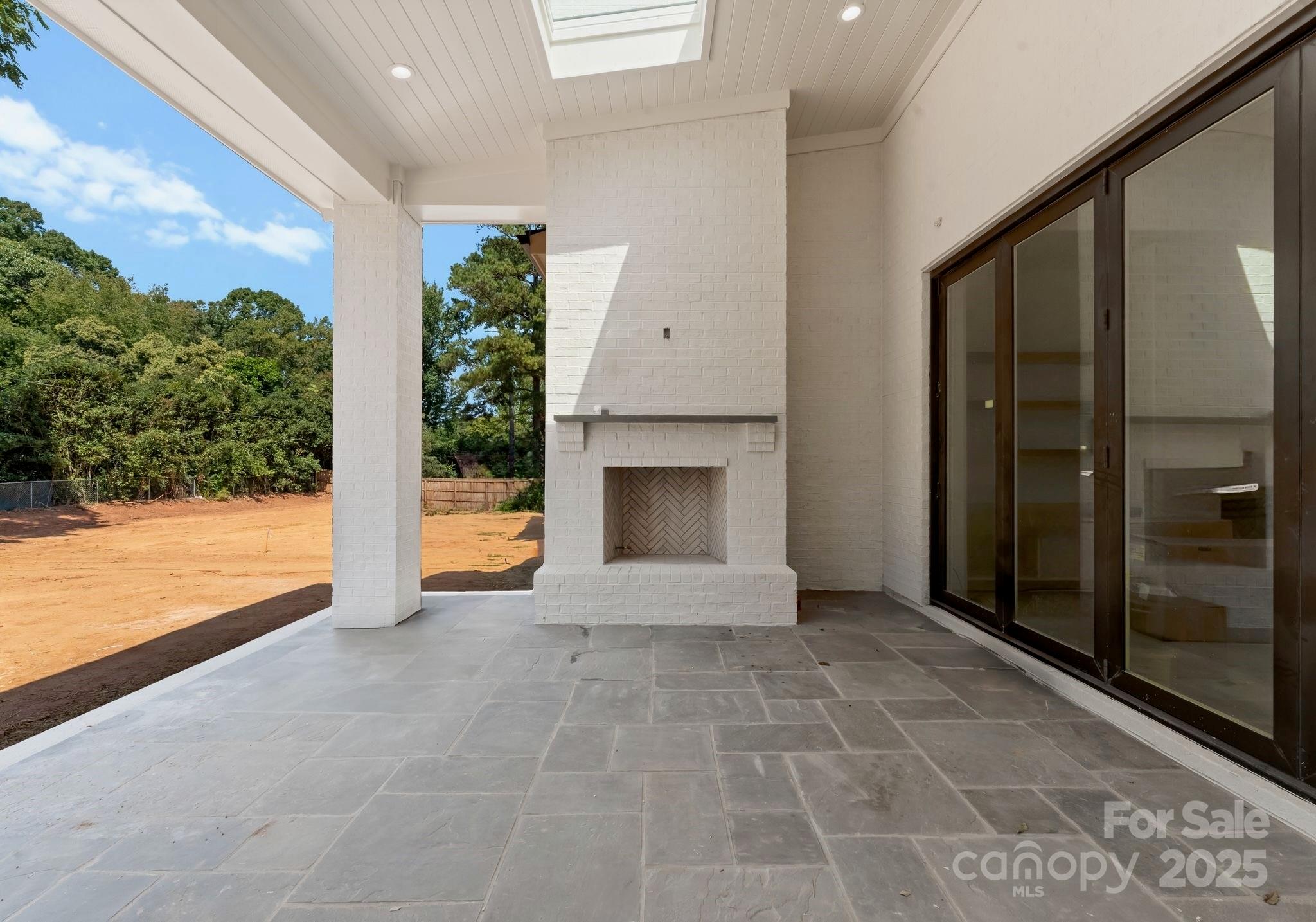 Town And Country - Residential