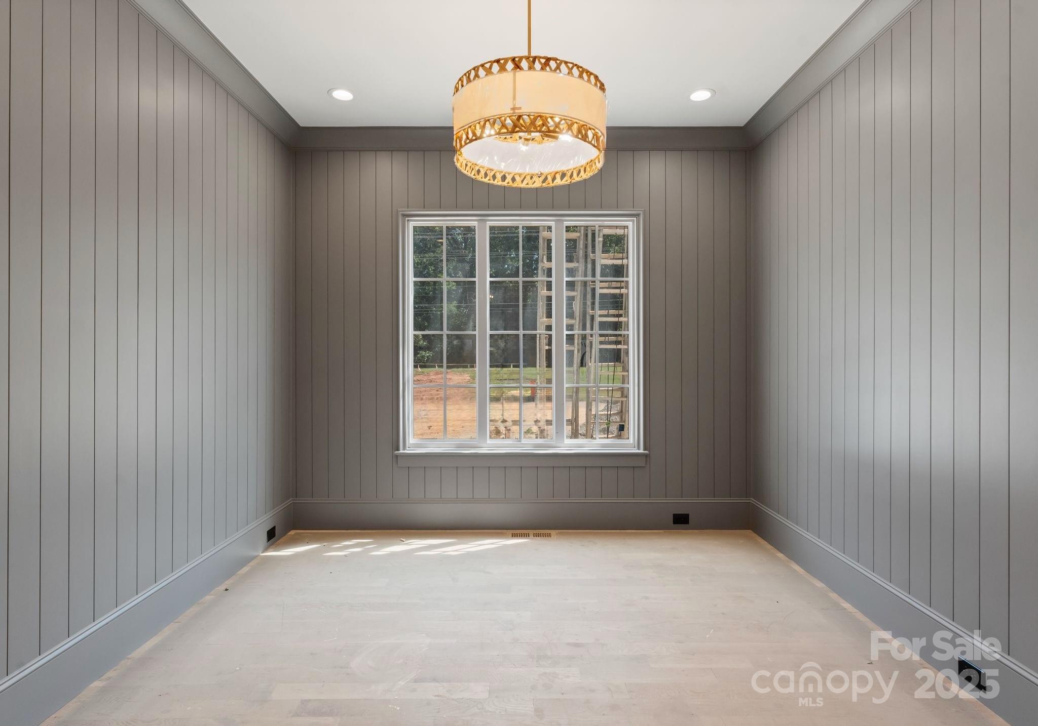 Town And Country - Residential