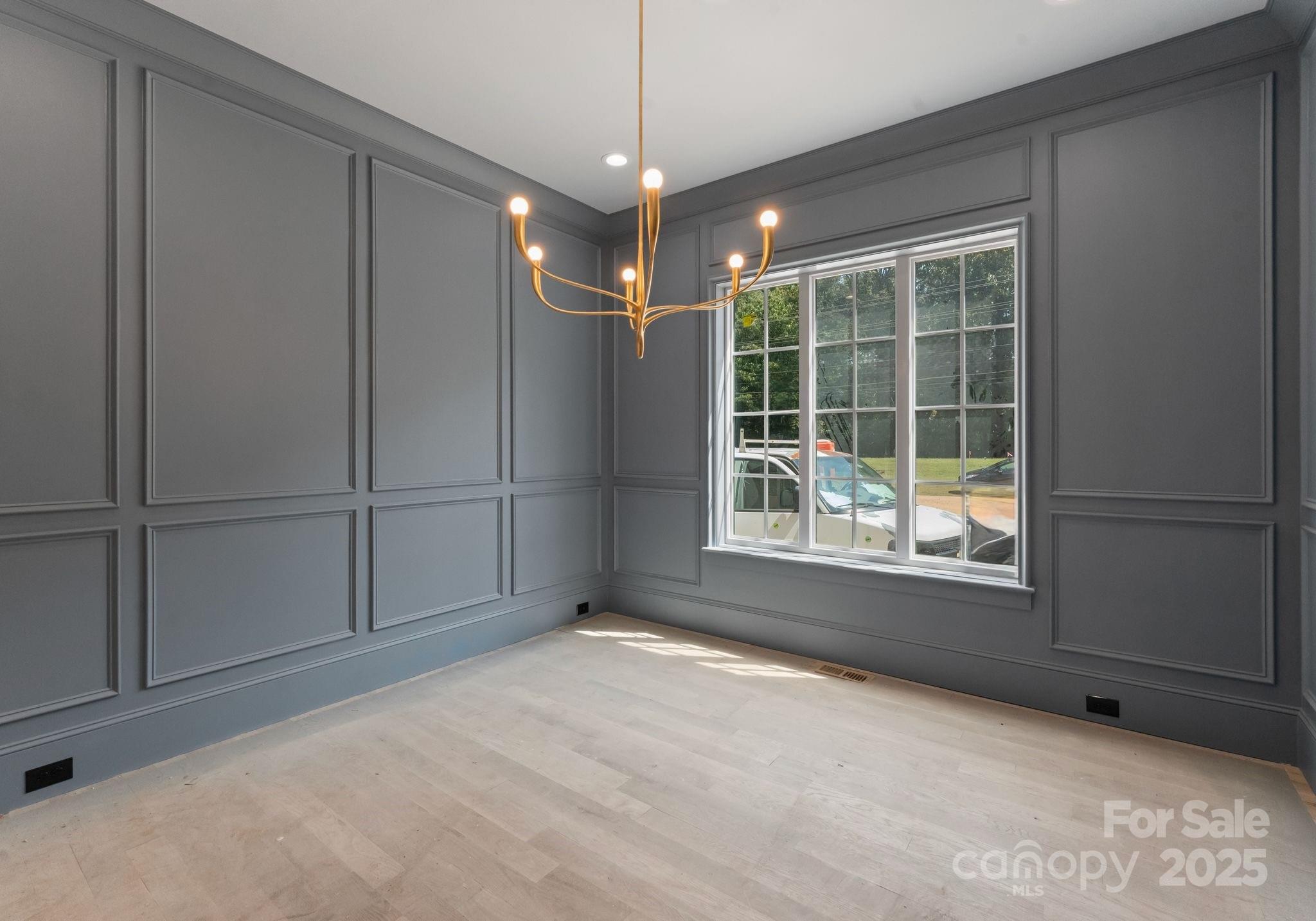 Town And Country - Residential