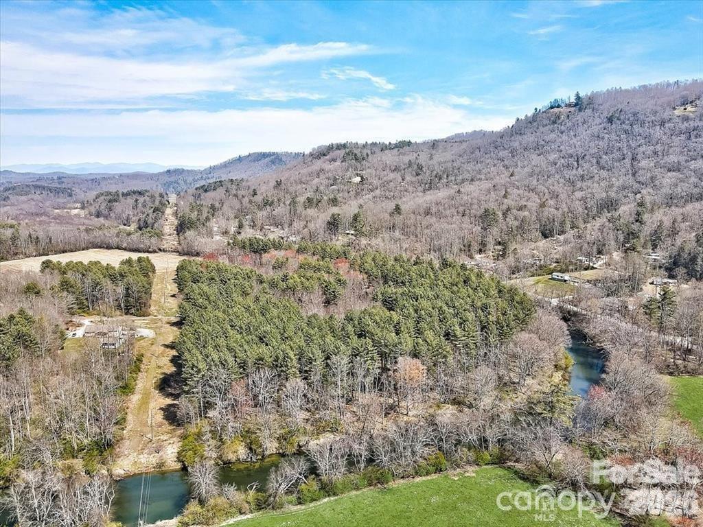 000 Valley Green Drive