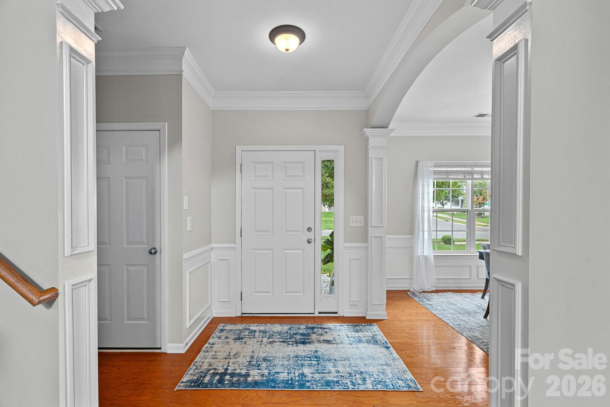 3006 Centerview Drive