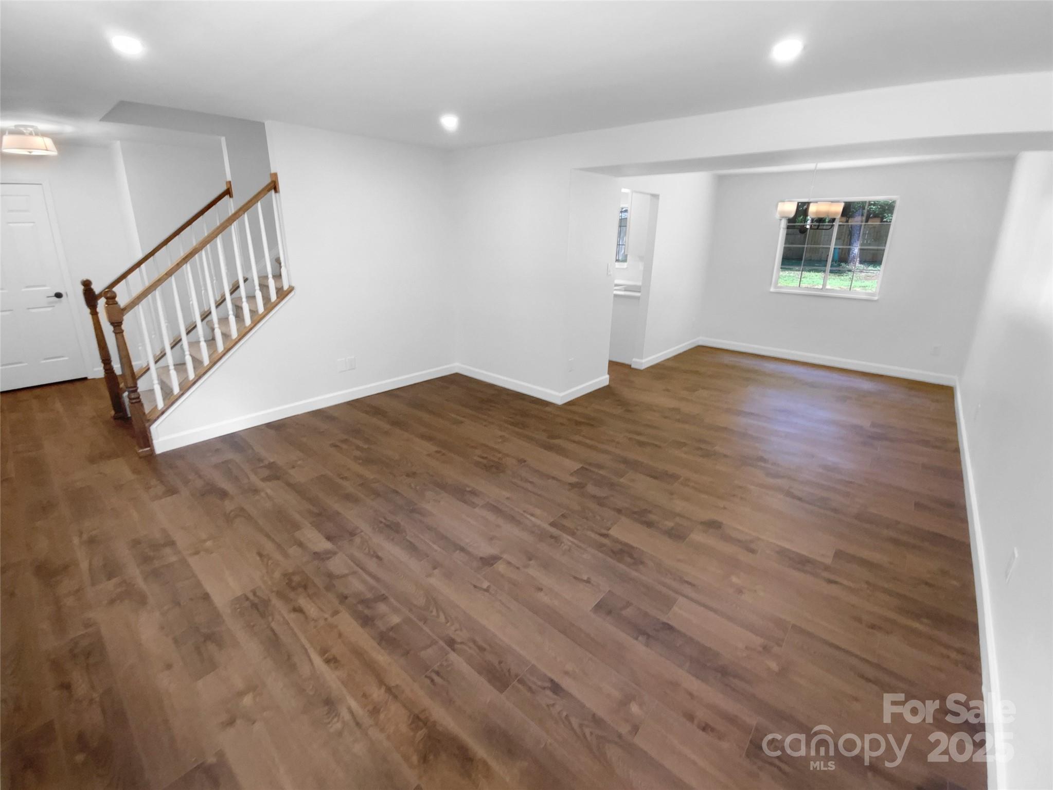7134 Rollingridge Drive