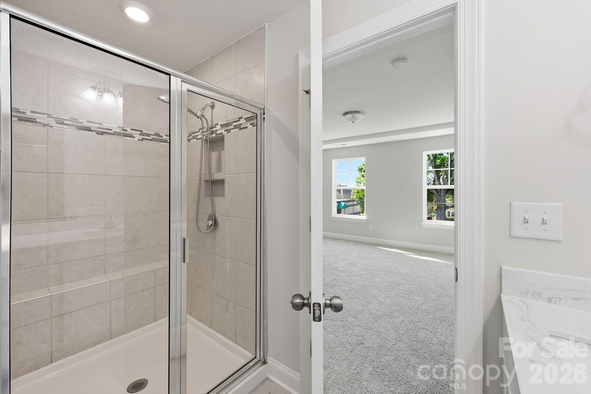 The Enclave at Davis Lake - Residential